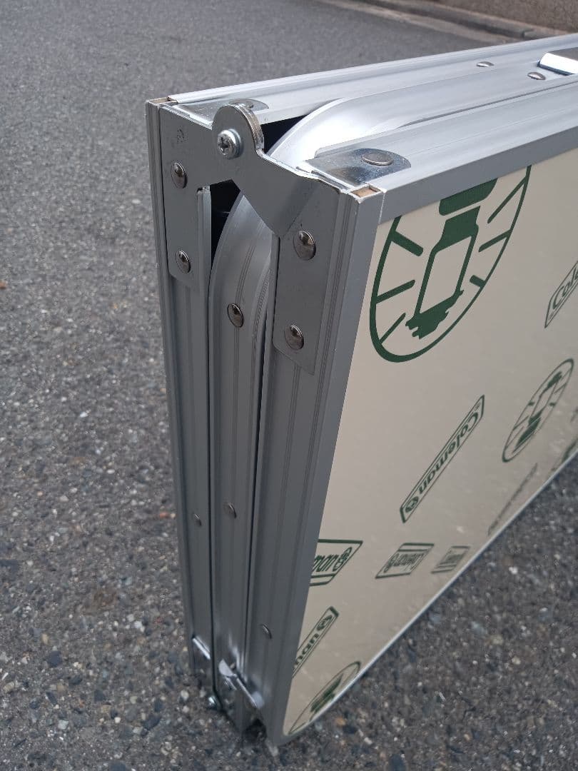 【Coleman】三折テーブル 極美品