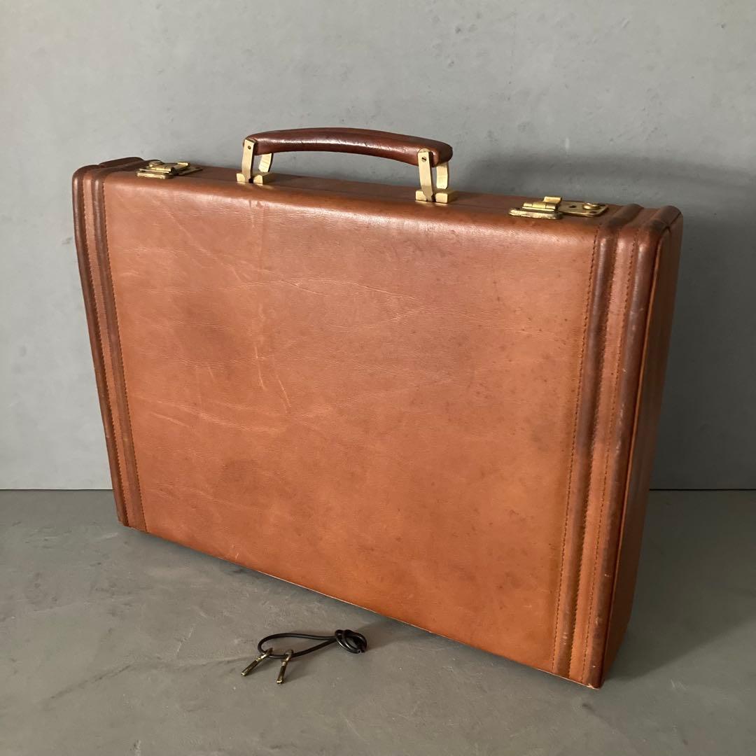ヴィンテージ イタリア製 レザー アタッシュケース