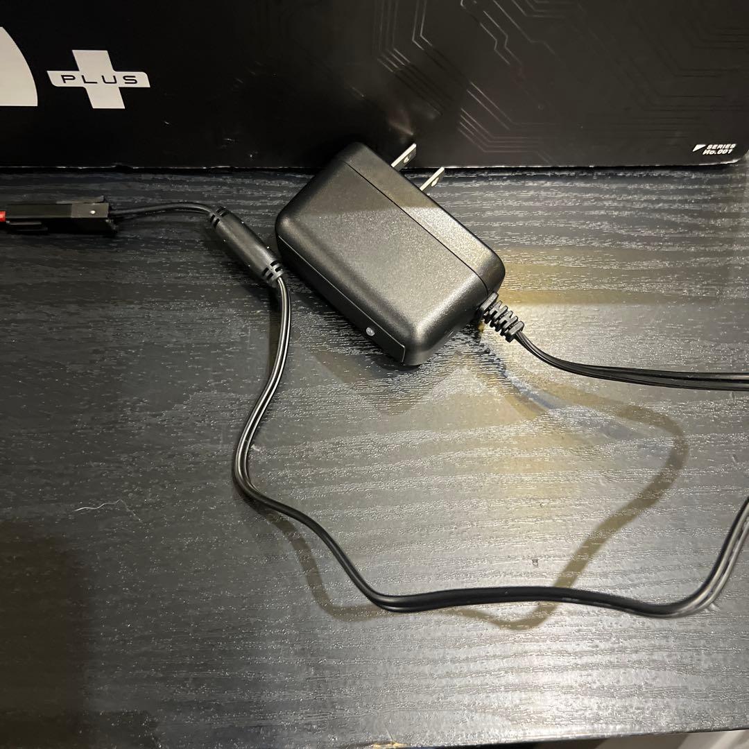 東京マルイ　電動ガンプラスシリーズ　P90+ ラップ塗装品　充電器電池付き