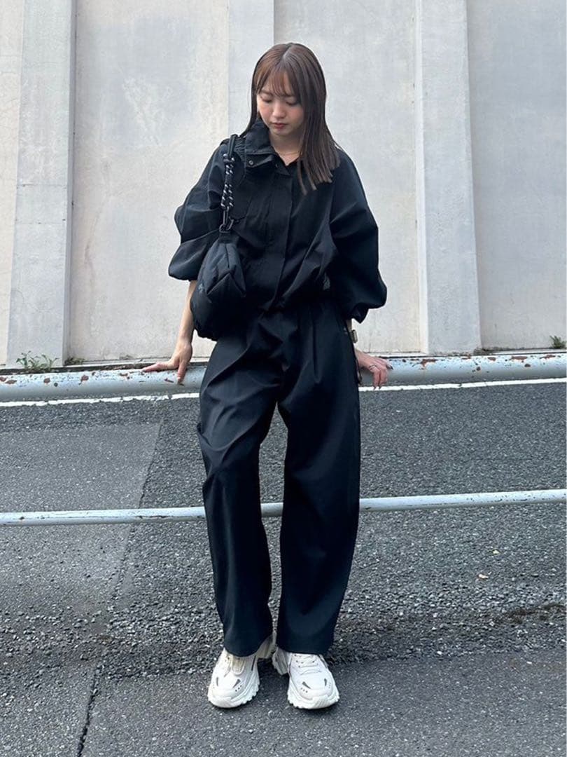 emmi×KEEN新品同様⭐️GATHER SHOULDER BAGギャザーバック