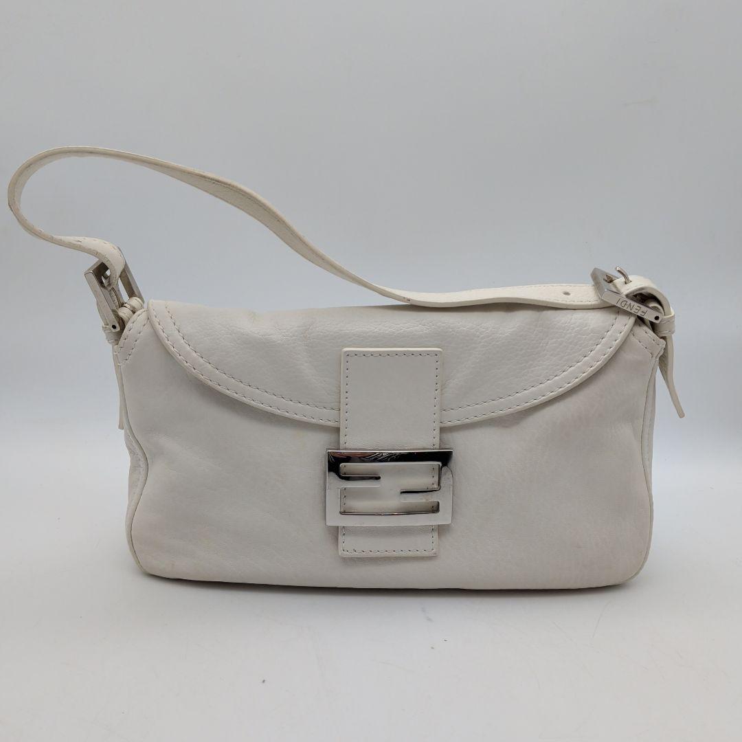 FENDI　マンバケット ハンドバッグ