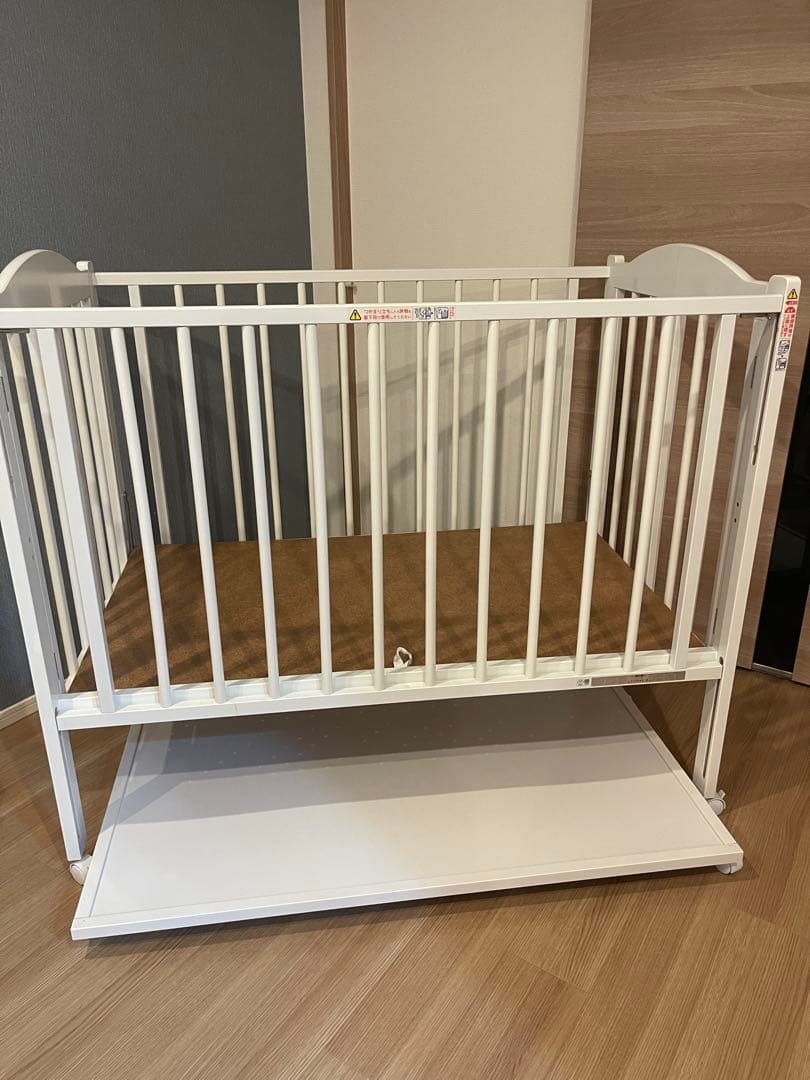 石崎家具　日本製　ホワイト　ベビーベッド　スリーピー　収納付き　ワンタッチ