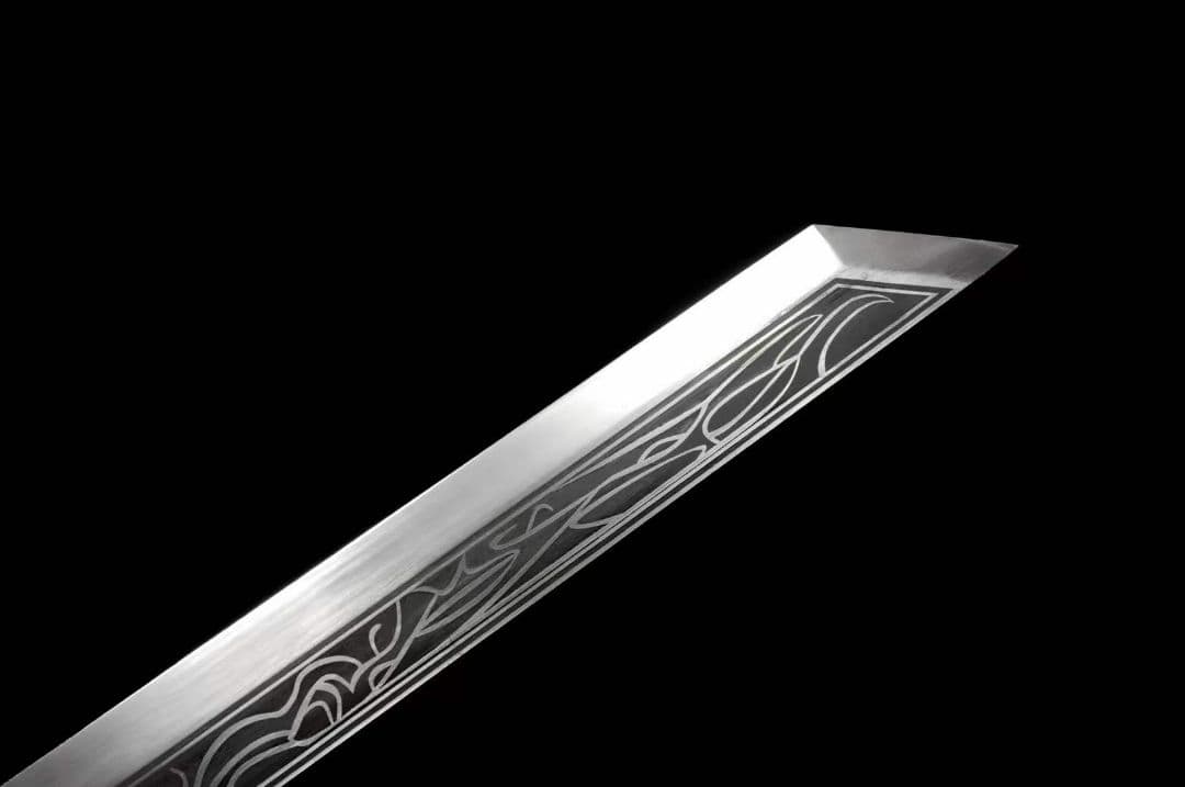 ドラゴン魂の血の刃 古兵器 武具　刀装具　日本刀　模造刀 居合刀