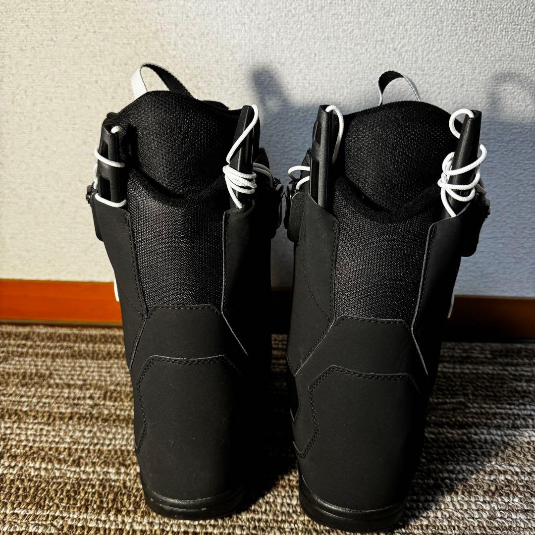 DEELUXE ID LITE 22-23モデル　スノーボードブーツ