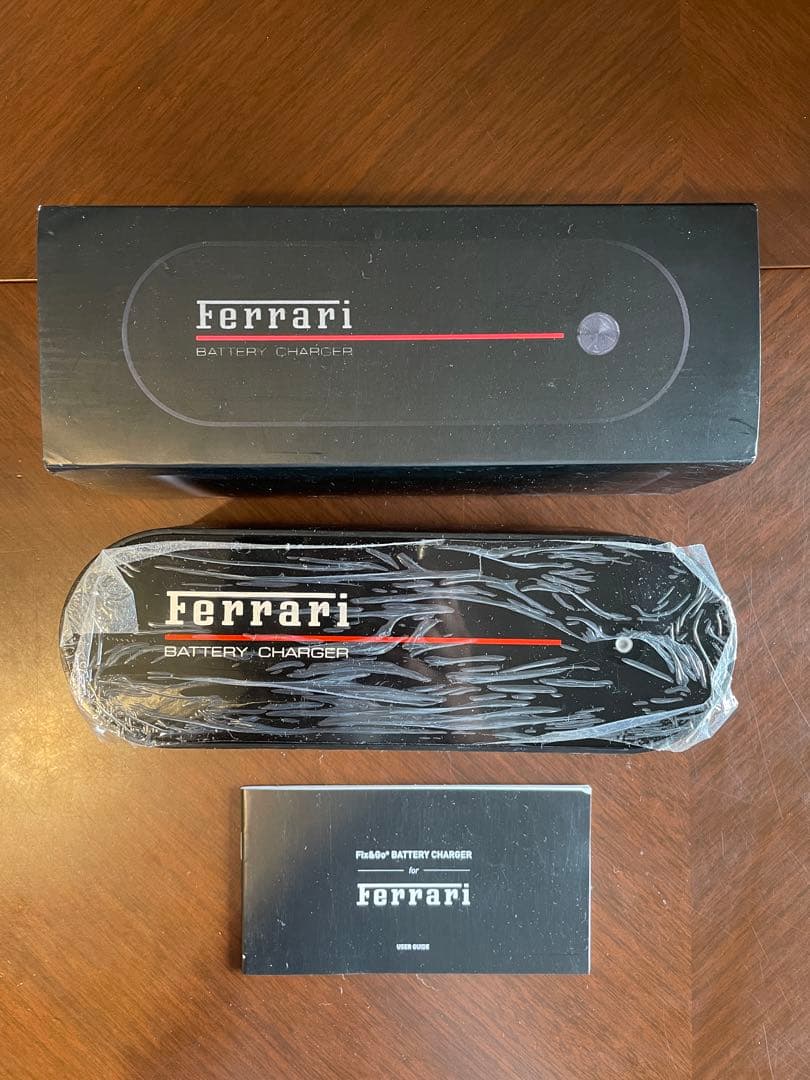 Ferrari バッテリー充電器キット - USA