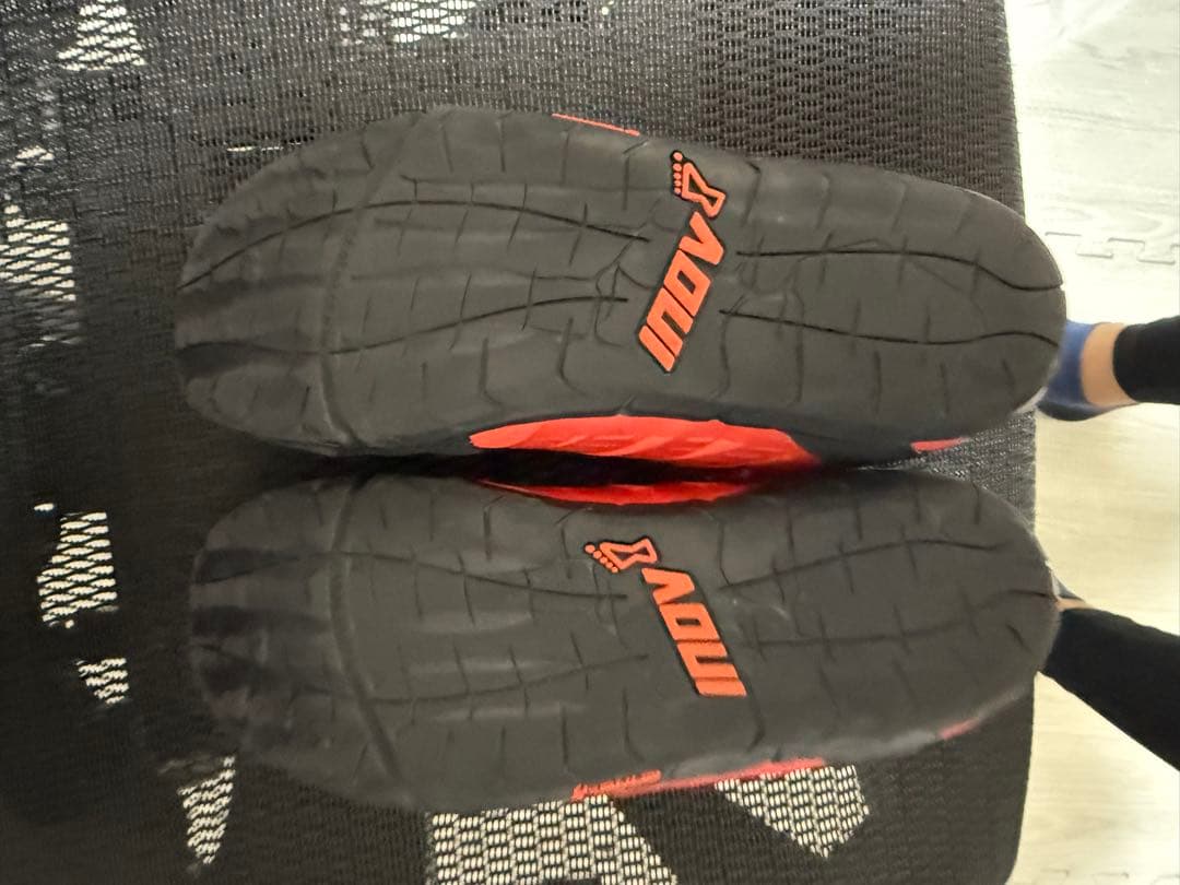 inov-8 トレーニングシューズBARE－XF 210 V2 MS