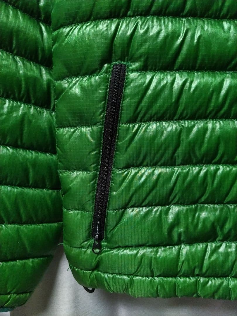 ビームスゴルフ　ハーフジップ　ダウンジャケット　グリーン
