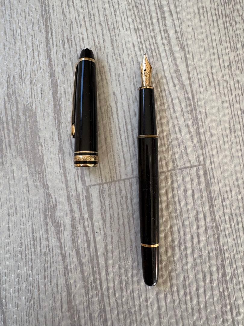 モンブラン万年筆　マイスターシュテック144 黒　ペン先14k