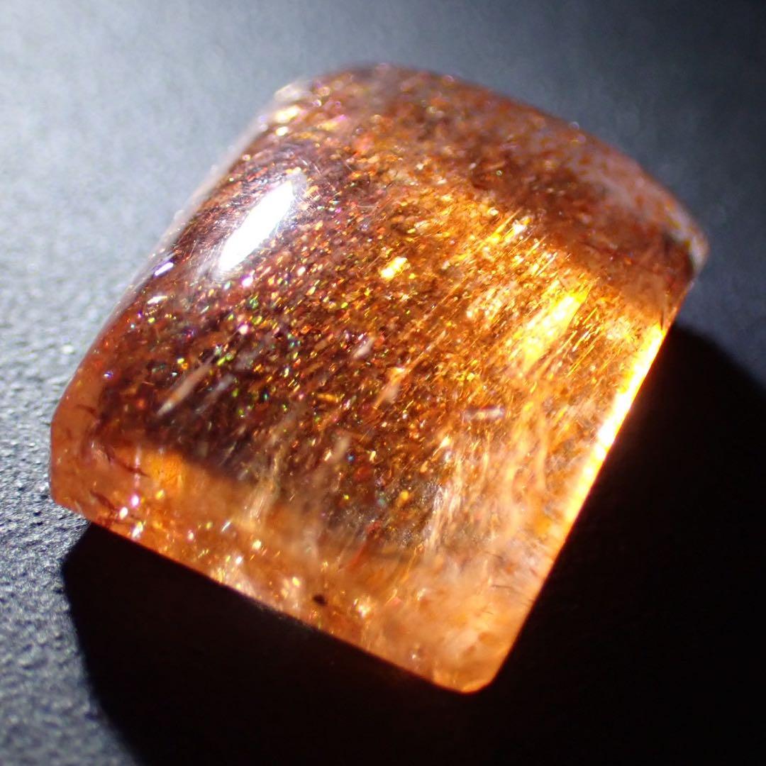 【タンザニア/ロンギド産】サンストーン