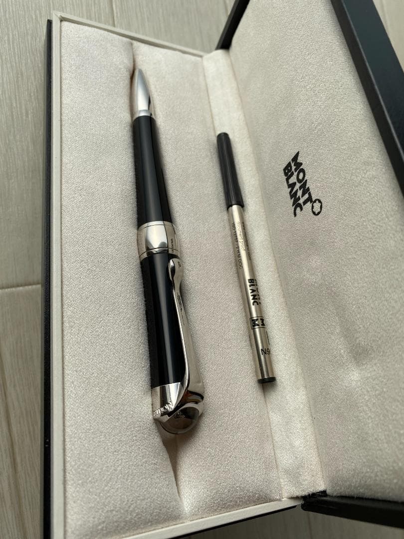入手困難 限定品 ダイヤモンド　エトワール.ド.モンブラン プラチナ ボールペン