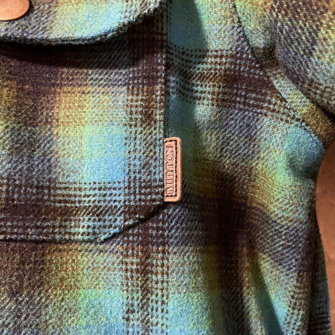 Burtonバートンスキーウェアスノーボードジャケットパーカー水色黒チェック柄