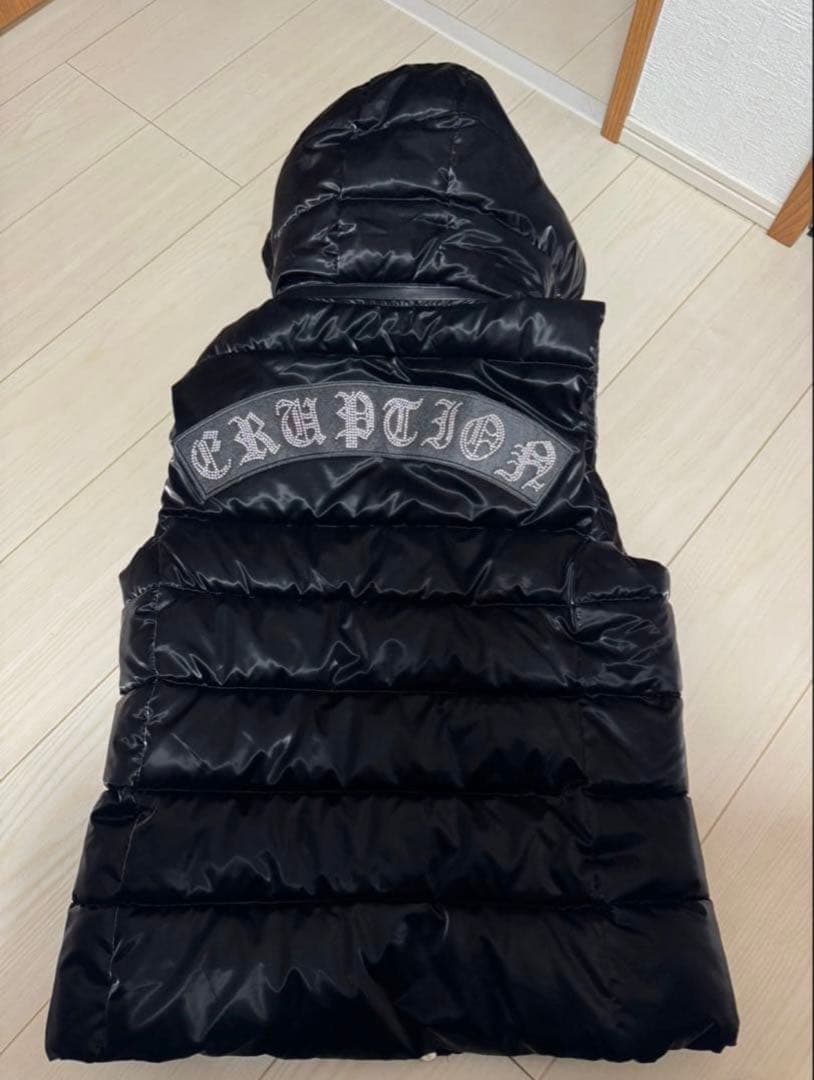 アダムス・ジャグラー ダウンベスト 完売品