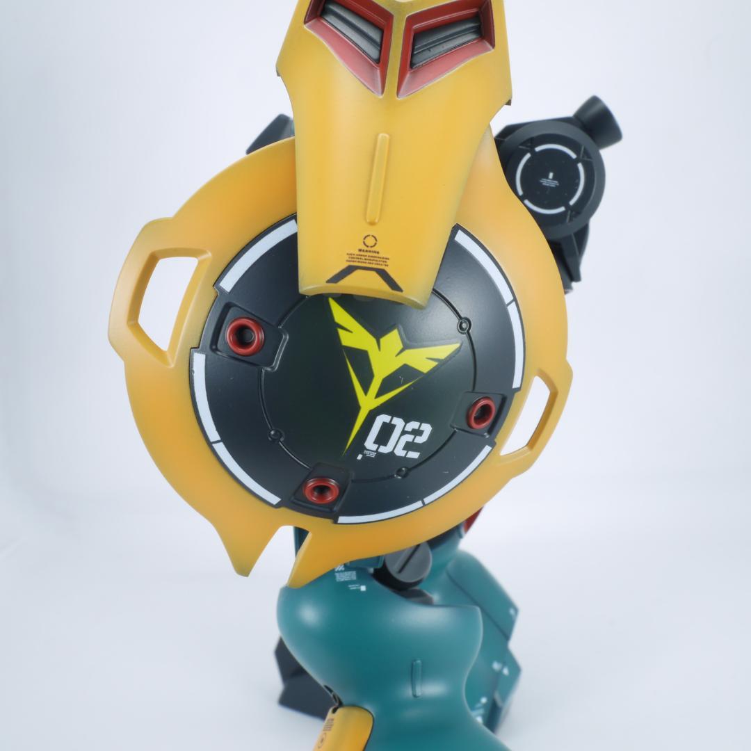 ガンプラ　HG ヤクト・ドーガ（ギュネイ機）　全塗装　完成品