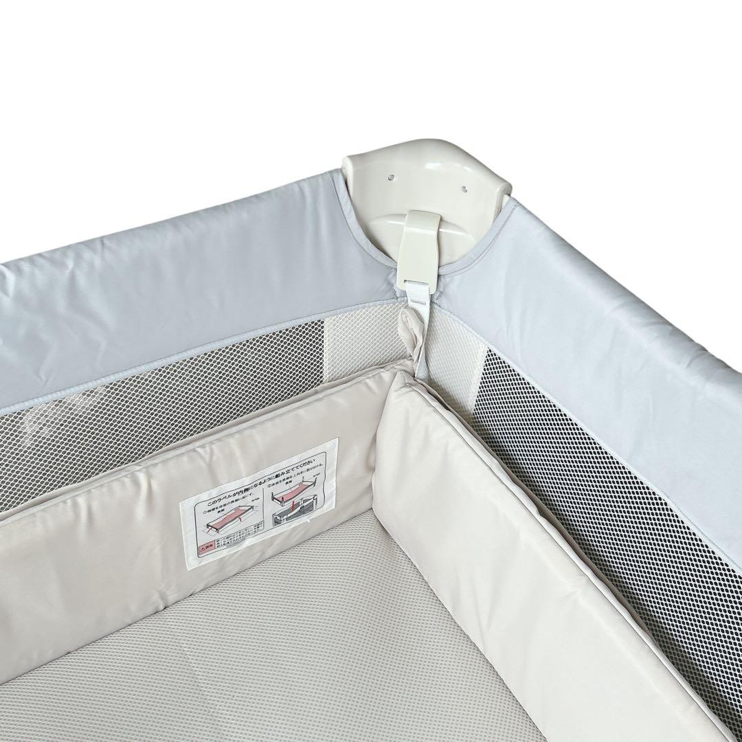 極美品　アップリカ　ココネルエアープラスAB ホワイトベージュ