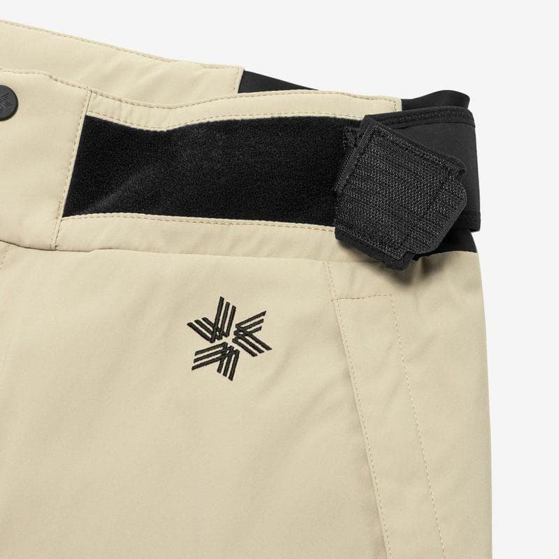 【定価4.4万】ゴールドウィン スキーウェア パンツ XL MM