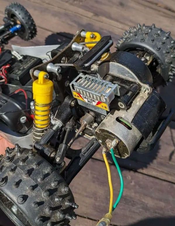 激レア　当時物　アスチュート　タミヤ 1/10電動RC アスチュート2WD