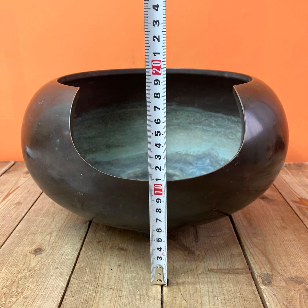 E-2 火鉢 風炉 眉風炉 唐金 青銅 ブロンズ 金属工芸 三つ足 骨董 古道具