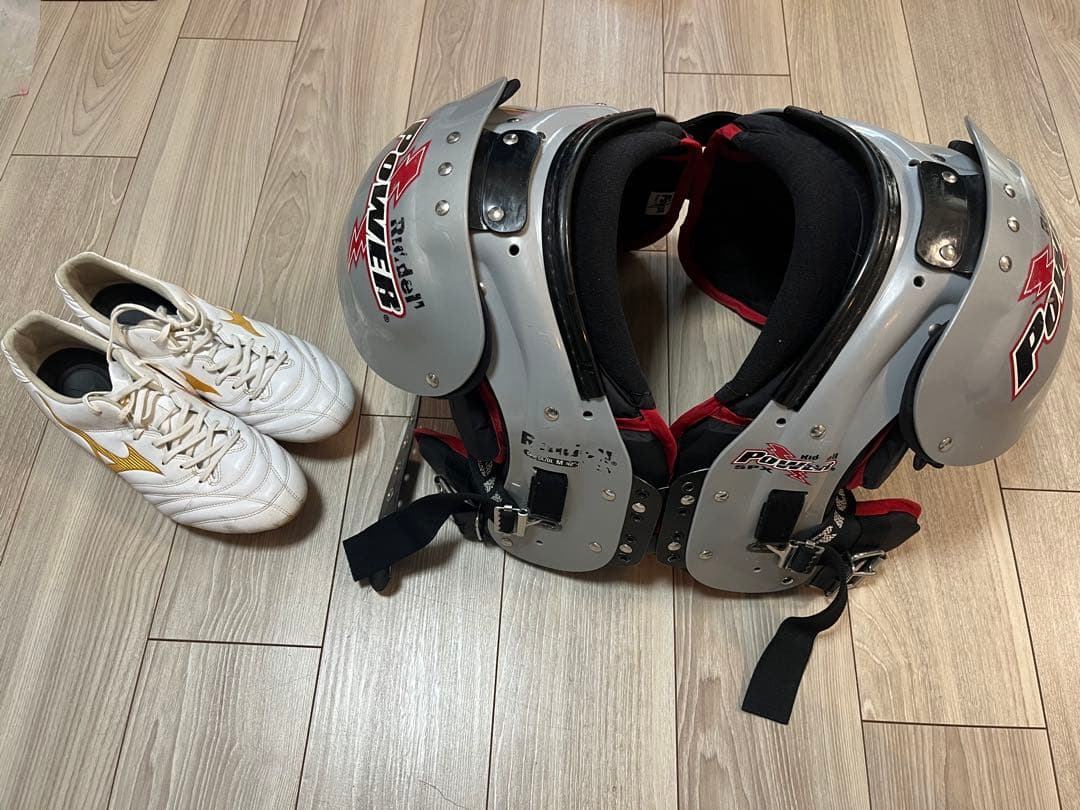 アメリカンフットボール　Power ショルダー「交渉可」