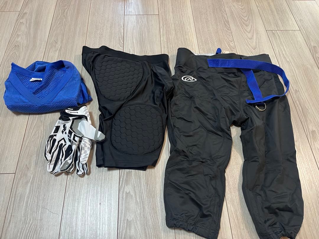 アメリカンフットボール　Power ショルダー「交渉可」