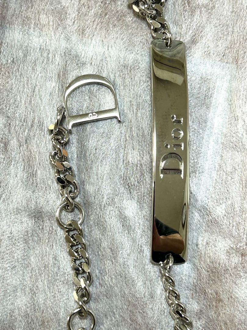 d*7様 Christian Dior ホワイト　チェーンベルト