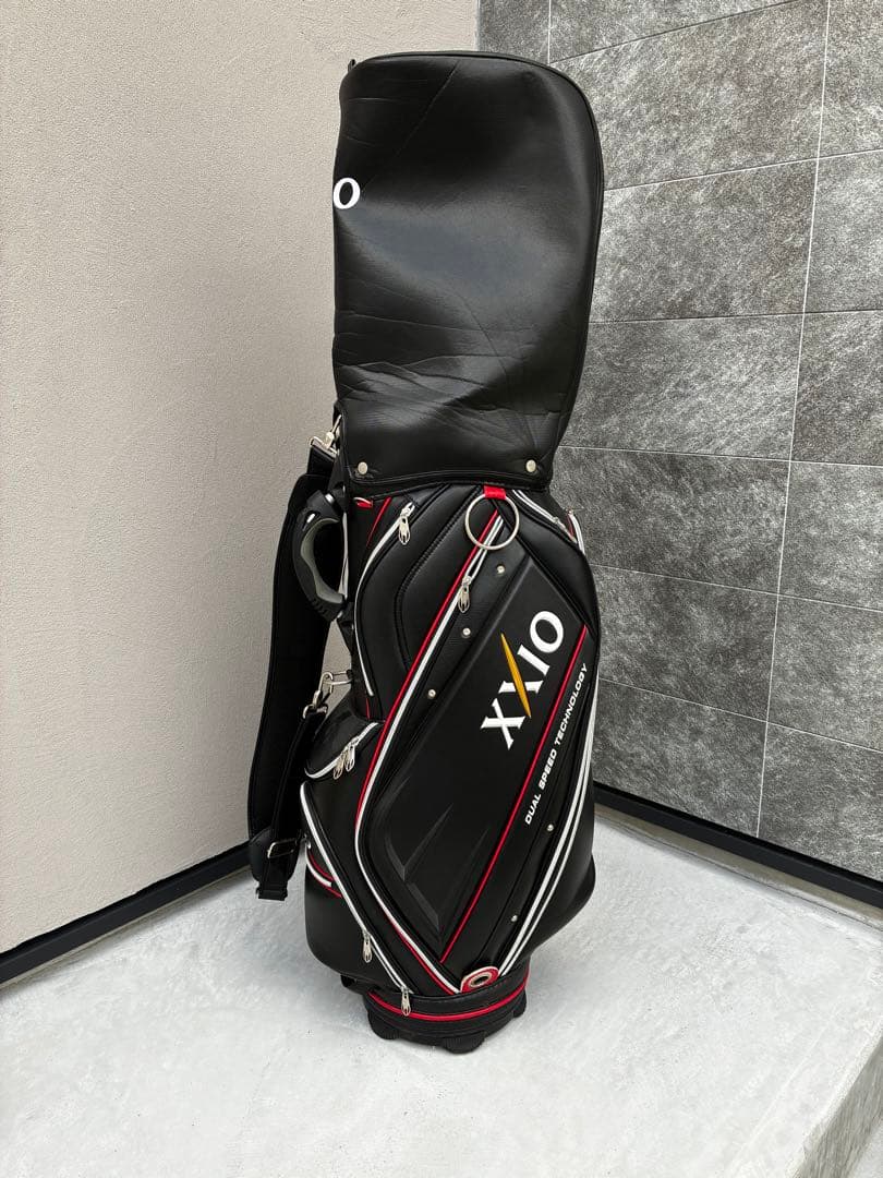 XXIO キャディバッグ ブラック/レッド