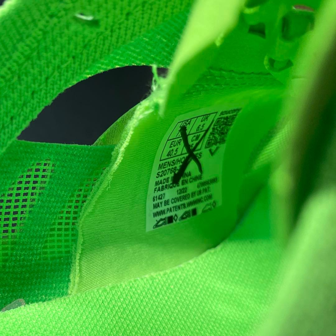 【未使用25.5cm】サッカニー　エンドルフィンエリート