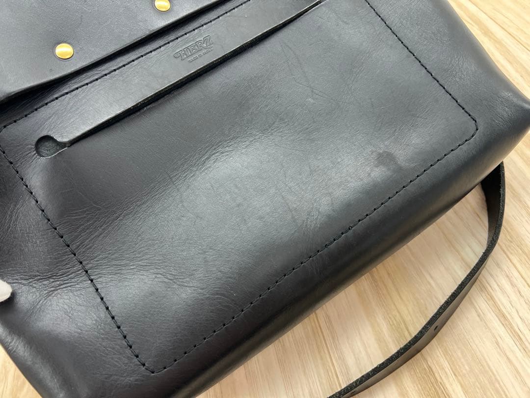 HERZ ヘルツ ナレッジバッグ ショルダーバッグ レザー