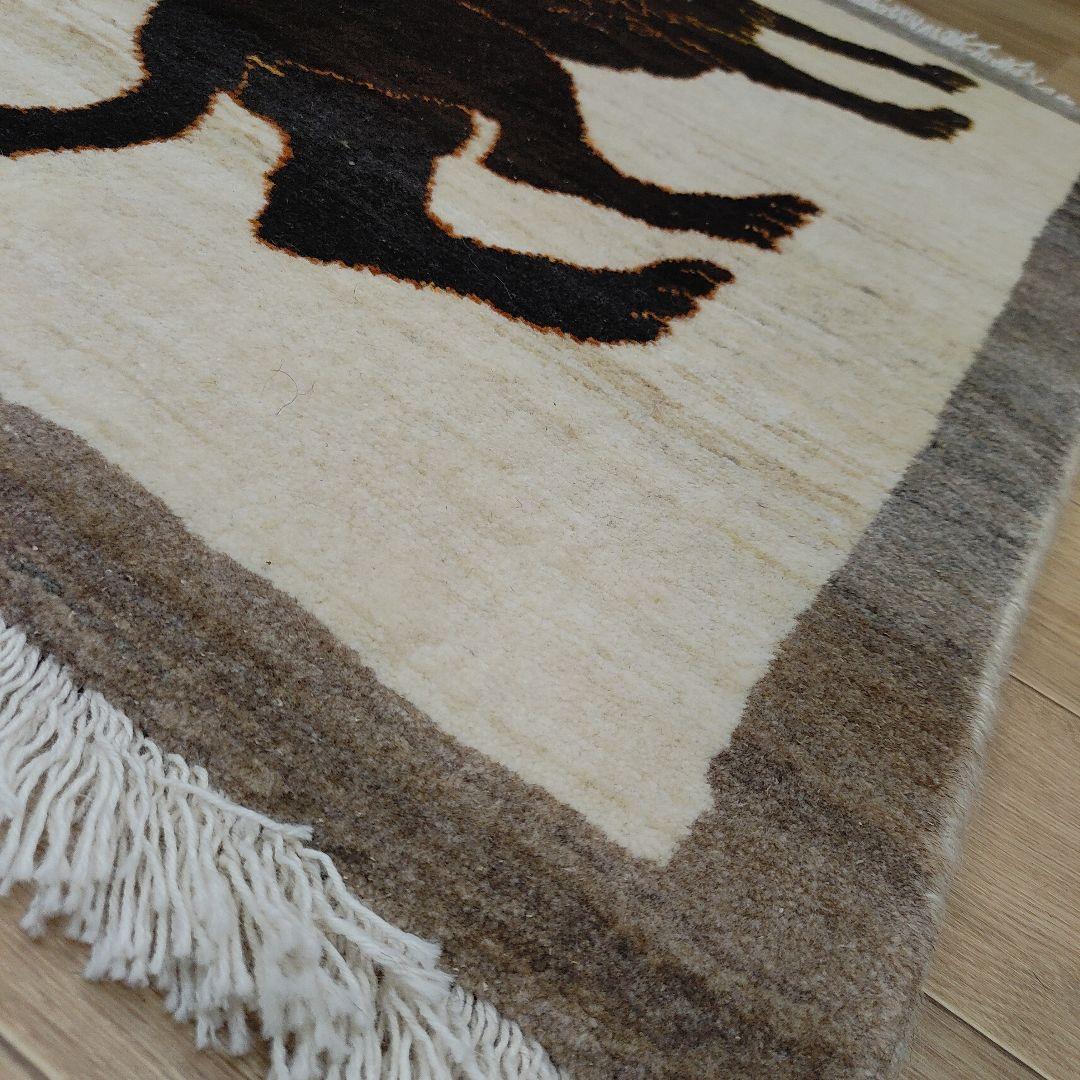 ペルシャ絨毯　ギャッベ　新品　92x65 cm ライオン lion gabbe