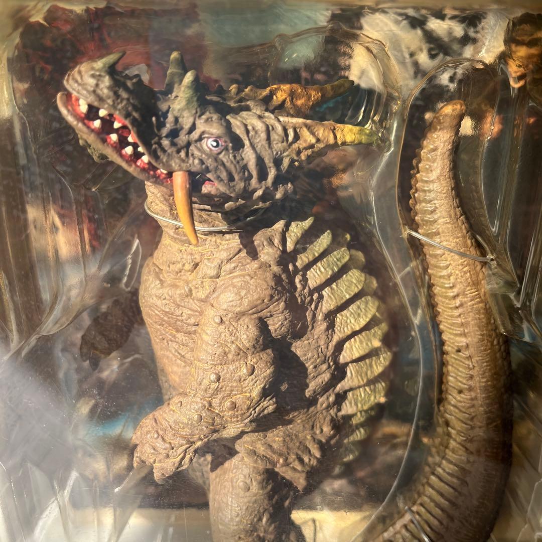 地底怪獣パゴス　ウルトラQフィギュア