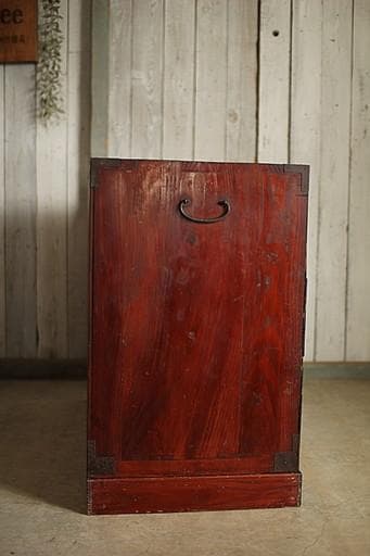 綺麗な丸金具庄内箪笥　抽斗6杯　タンス　収納　古家具　古民家　時代家具