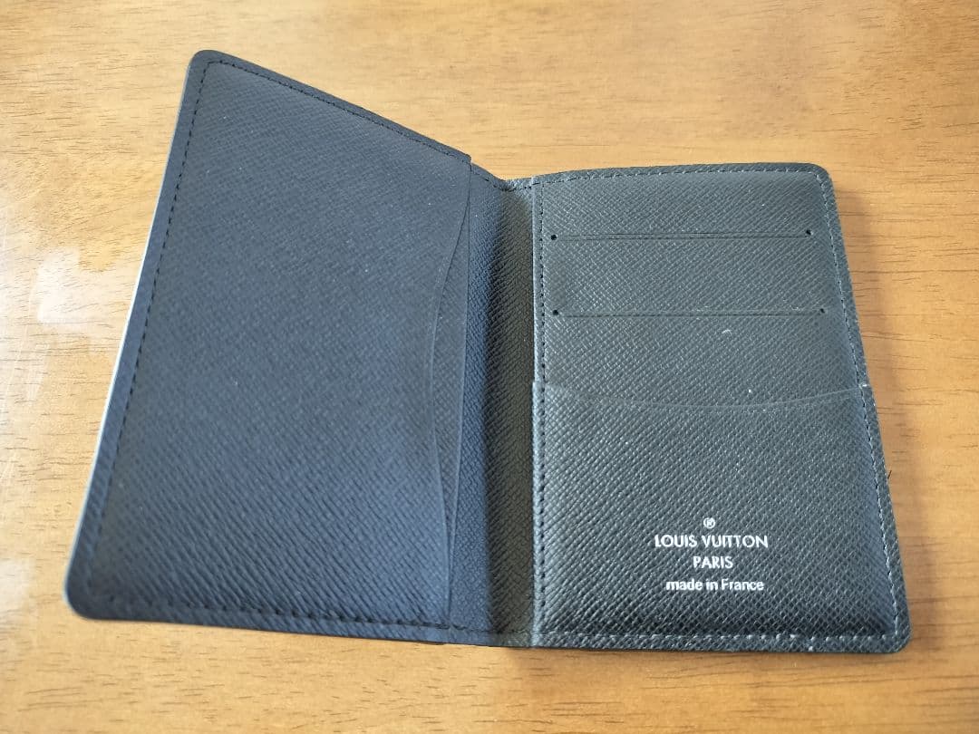 LOUIS VUITTON ダミエ レザー名刺入れ