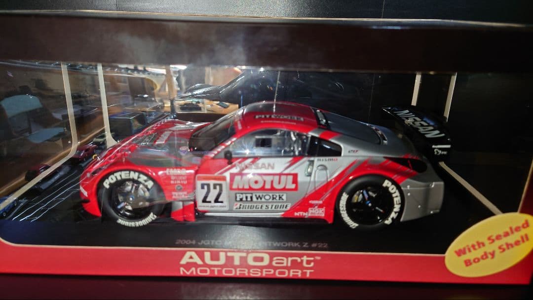 autoart 1/18 日産 フェアレディZ MOTUL 2004
