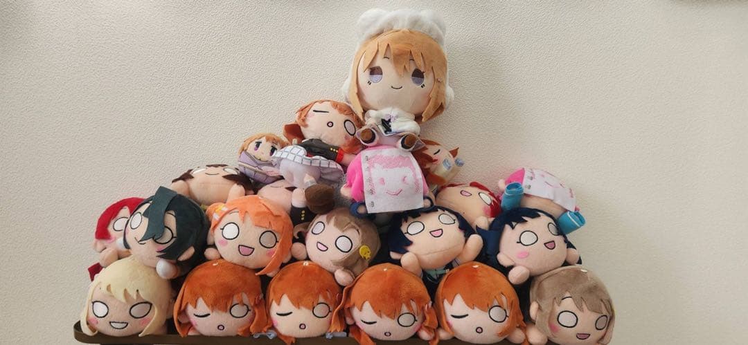 虹ヶ咲　寝そべりセット