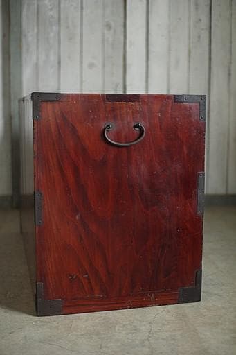 綺麗な丸金具庄内箪笥　2段　中桐　タンス　収納　古家具　古民家　時代家具