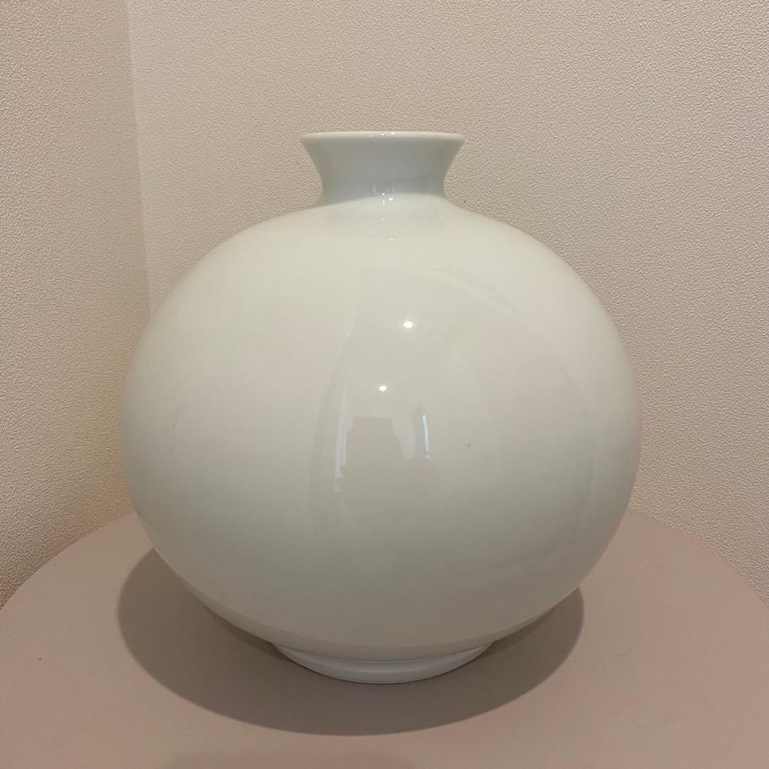 【美品】人間国宝　井上萬二　本人作　白磁丸形　壺　共箱