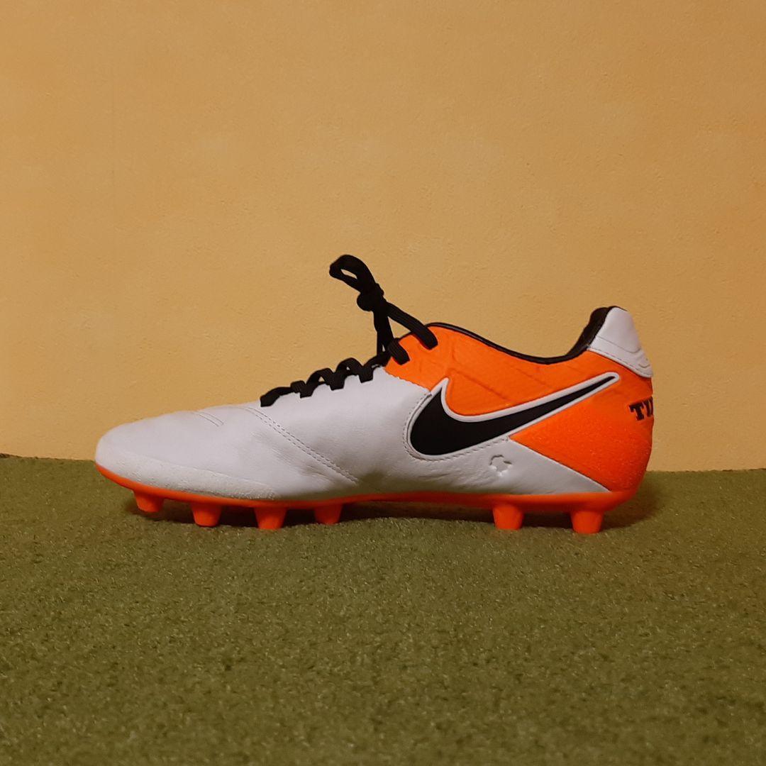 新品 サッカースパイク ナイキ ティエンポ HG 廃盤 激レア 27.0cm