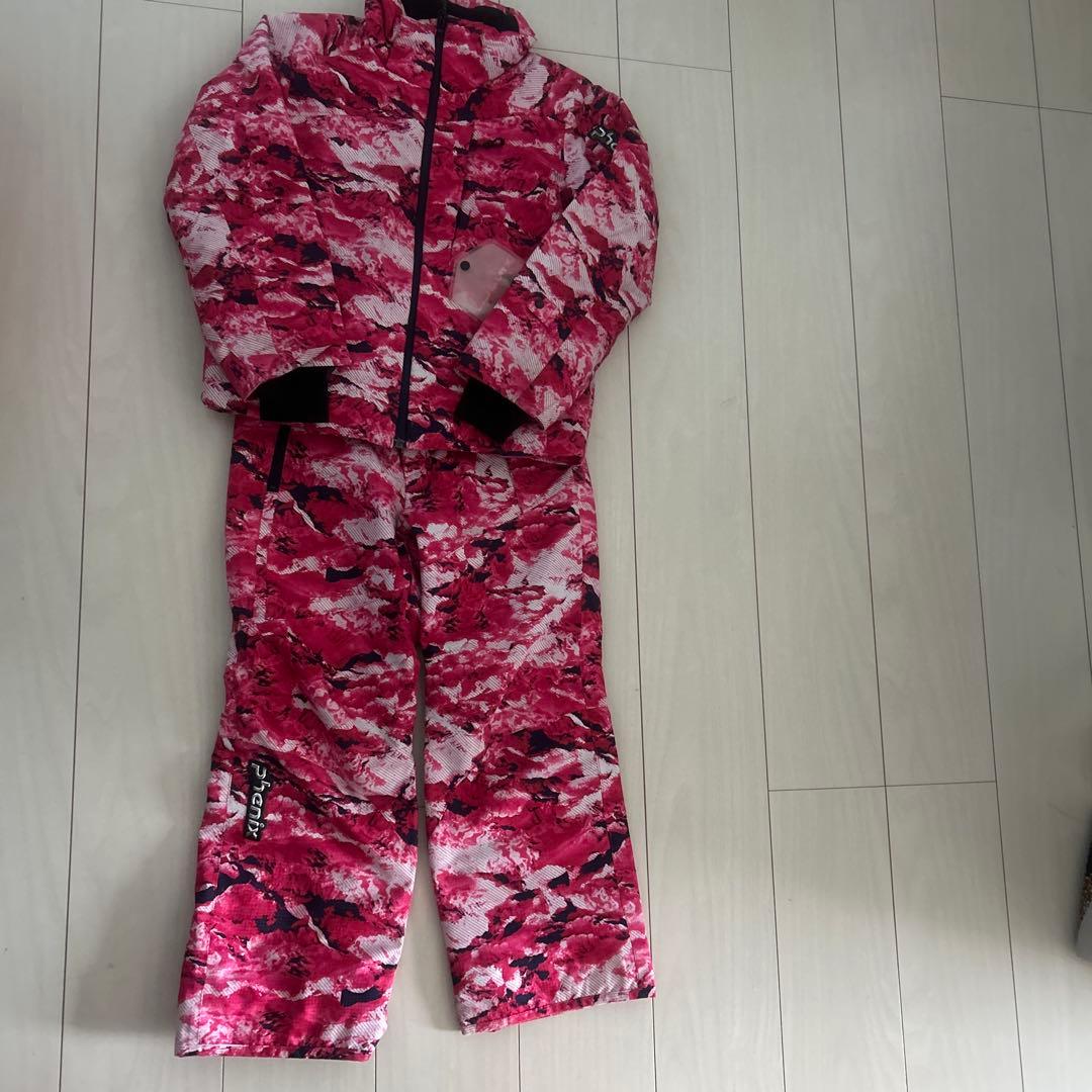 子ども用ピンク迷彩スキーウェア