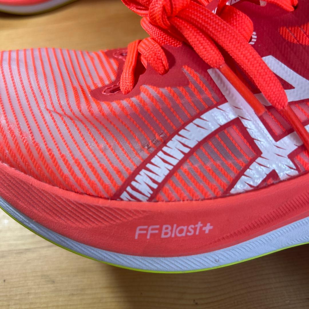 ASICS アシックス　MAGIC SPEED3 レッド　24.0