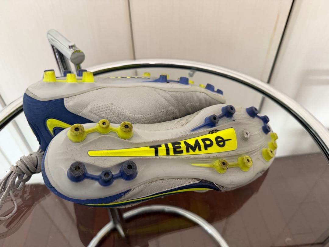 Nike ティエンポレジェンド9 エリートAG 26.5 シルバー 中古