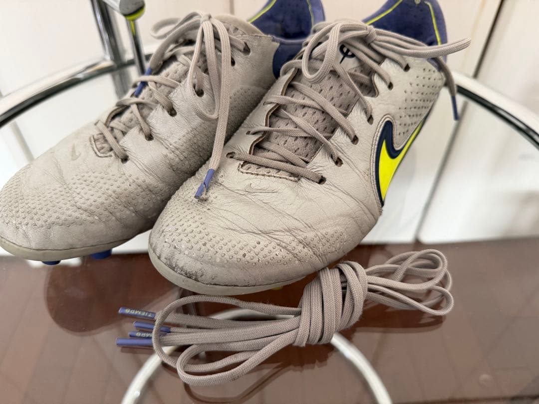 Nike ティエンポレジェンド9 エリートAG 26.5 シルバー 中古