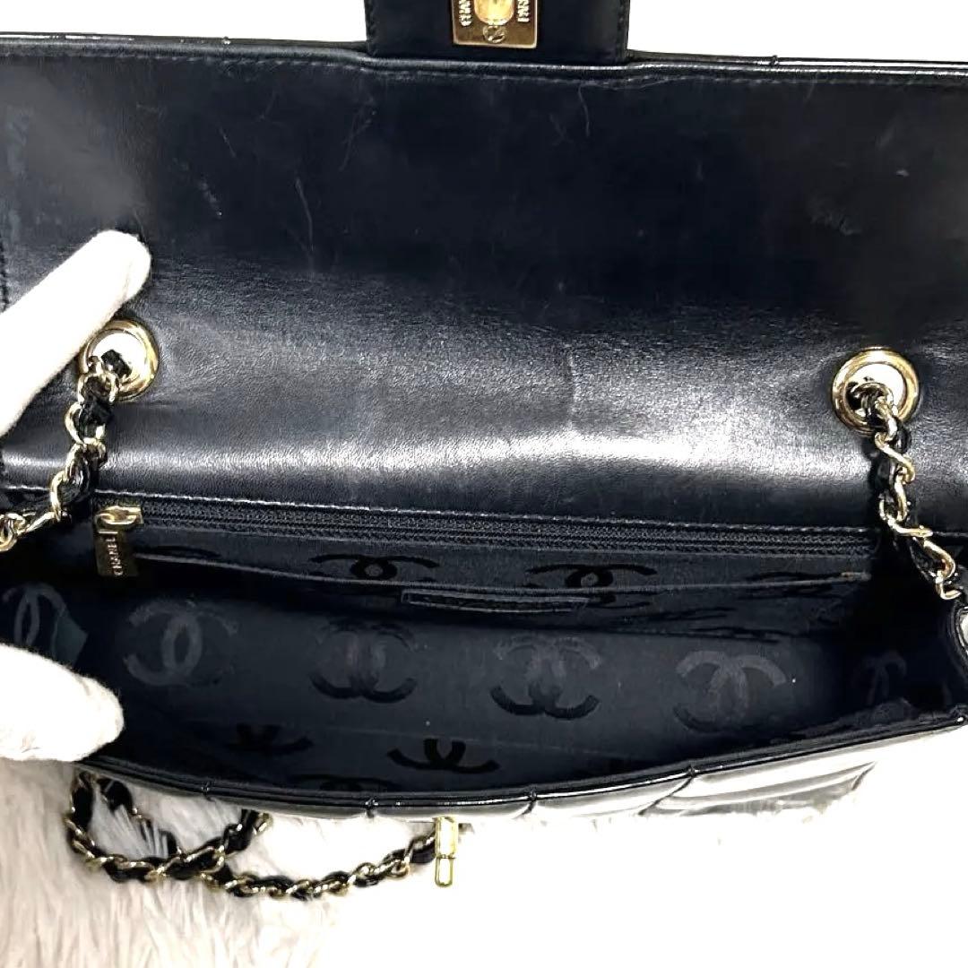 極美品✨CHANEL シャネル ショルダーバッグ ブラック 箱・ギャラ・冊子付き