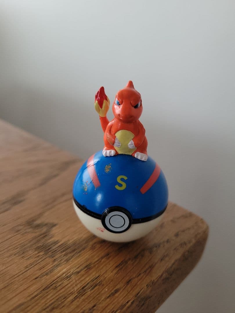 リザード　フィギュア付きボール