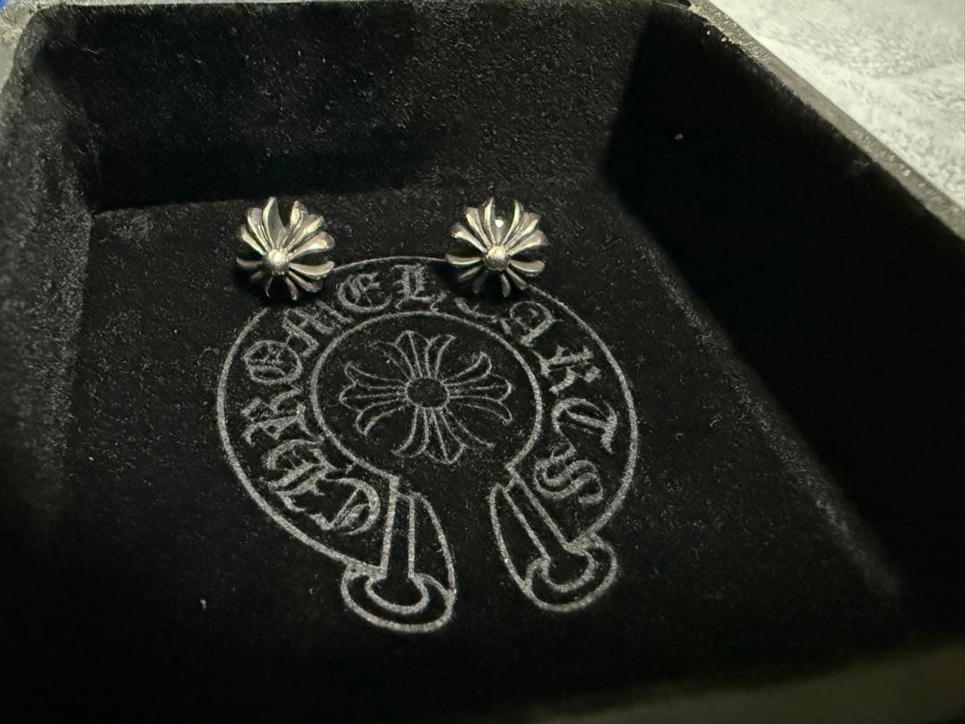 クロムハーツCHROME HEARTS クロムハーツ CHプラススタッドピアス