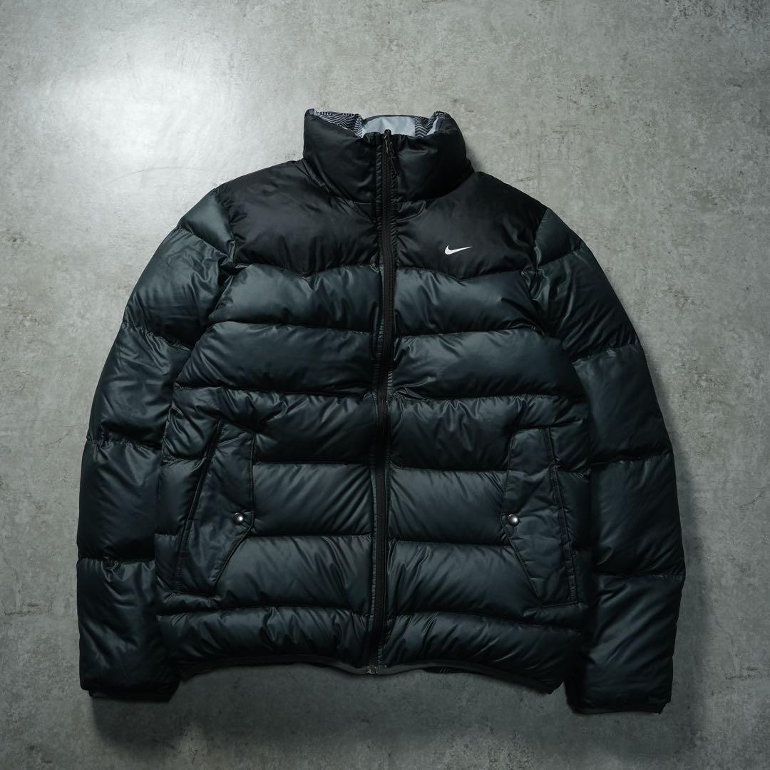 00s NIKE 肉厚ダウンジャケット リバーシブル ブラック チェック柄 短丈