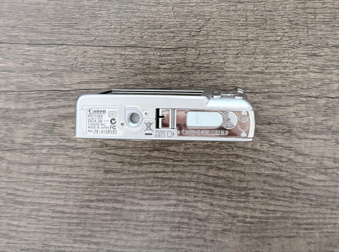 デジタルカメラ Canon IXY Digital 70