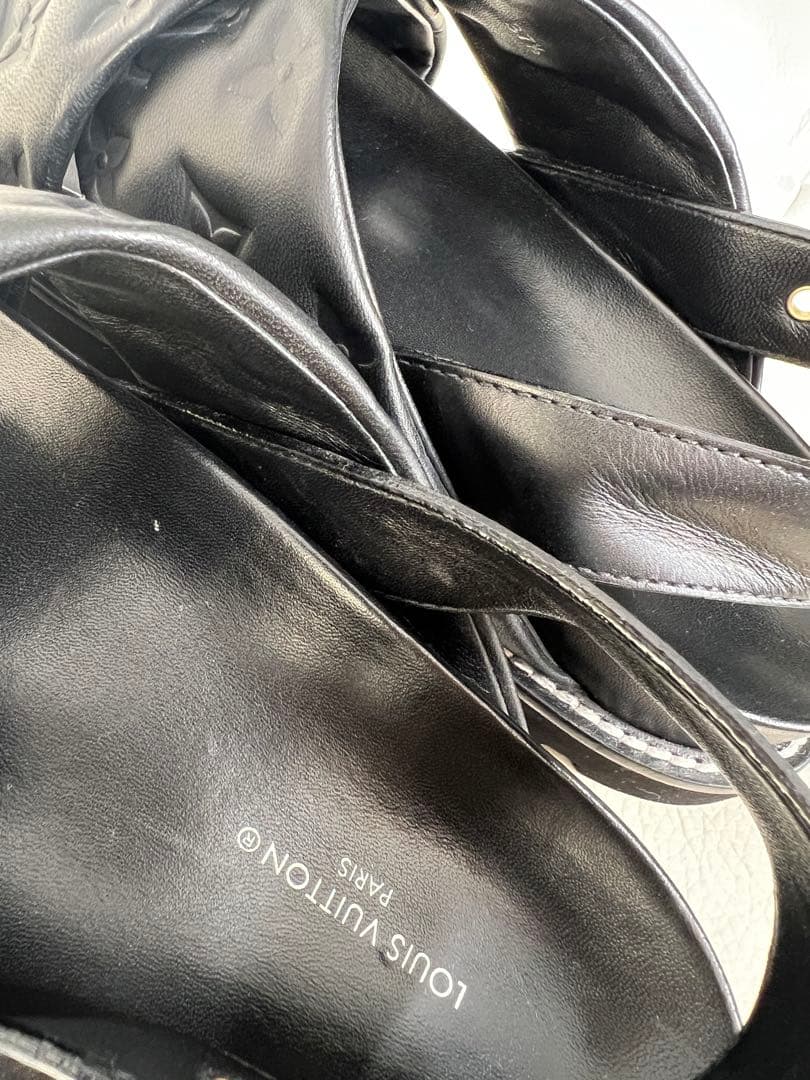 Louis Vuitton サンダル 極美品 未使用に近い 黒 サイズ３７.５