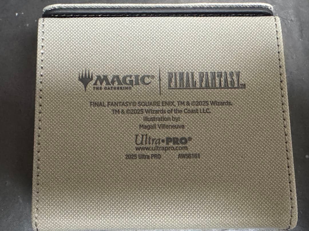 【ultraPro】セフィロス デッキケース MTG FINAL FANTASY