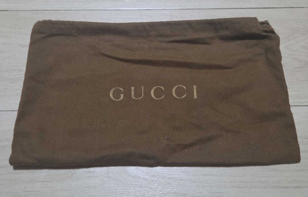 GUCCI ボディバッグ・ウエストポーチ ブラック