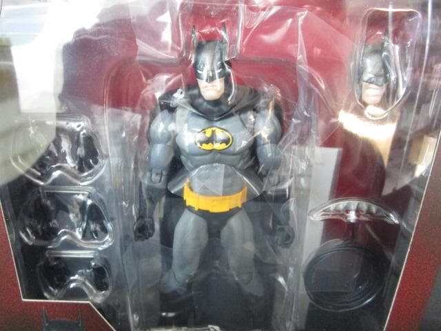 MAFEX No.270 BATMAN バットマン BLACK Ver. 新品