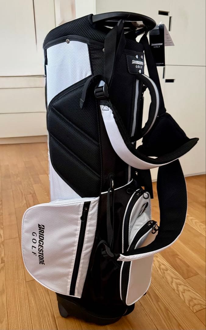ブリヂストン　スタンドタイプキャディバック　CBG423 軽量　未使用品